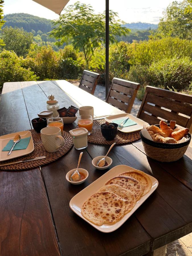Saint-Antonin-du-Var La Parenthese Du Var - Chambre D'Hotes Petits Dejeuners Inclus Et Terrasse Ombragee المظهر الخارجي الصورة